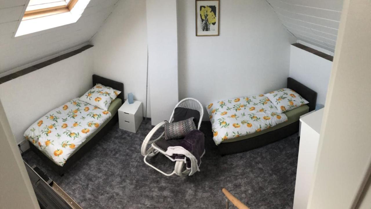 Ferienwohnung Auf Denkmalgeschuetztem Sturmhof Grefrath Екстер'єр фото