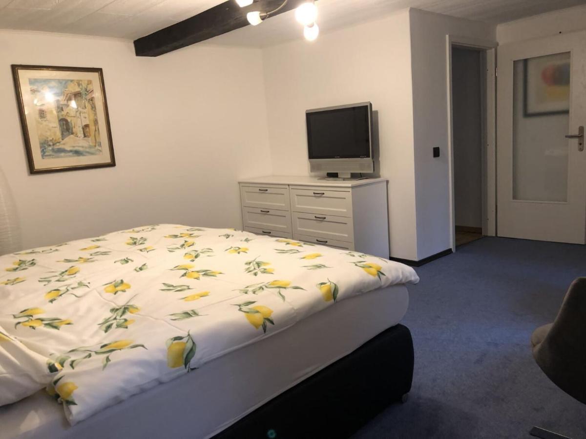 Ferienwohnung Auf Denkmalgeschuetztem Sturmhof Grefrath Екстер'єр фото